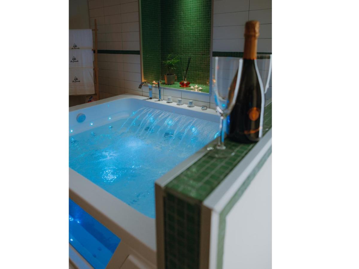 Le Coccole Luxury Suite Sannicandro di Bari Εξωτερικό φωτογραφία